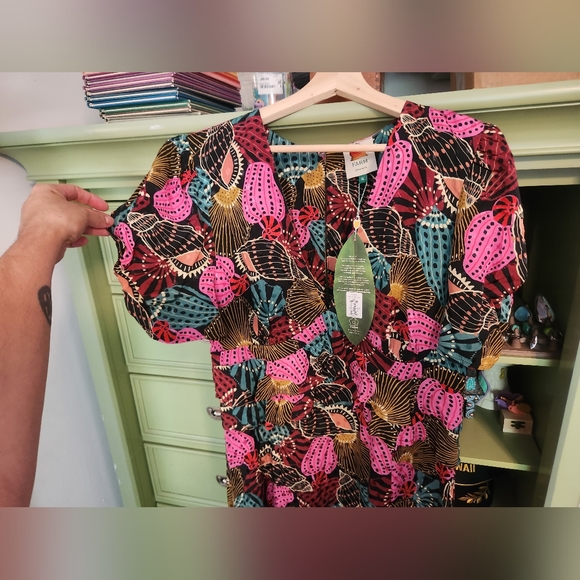 Farm Rio Shell Mix Midi Dress - Picture 8 of 8